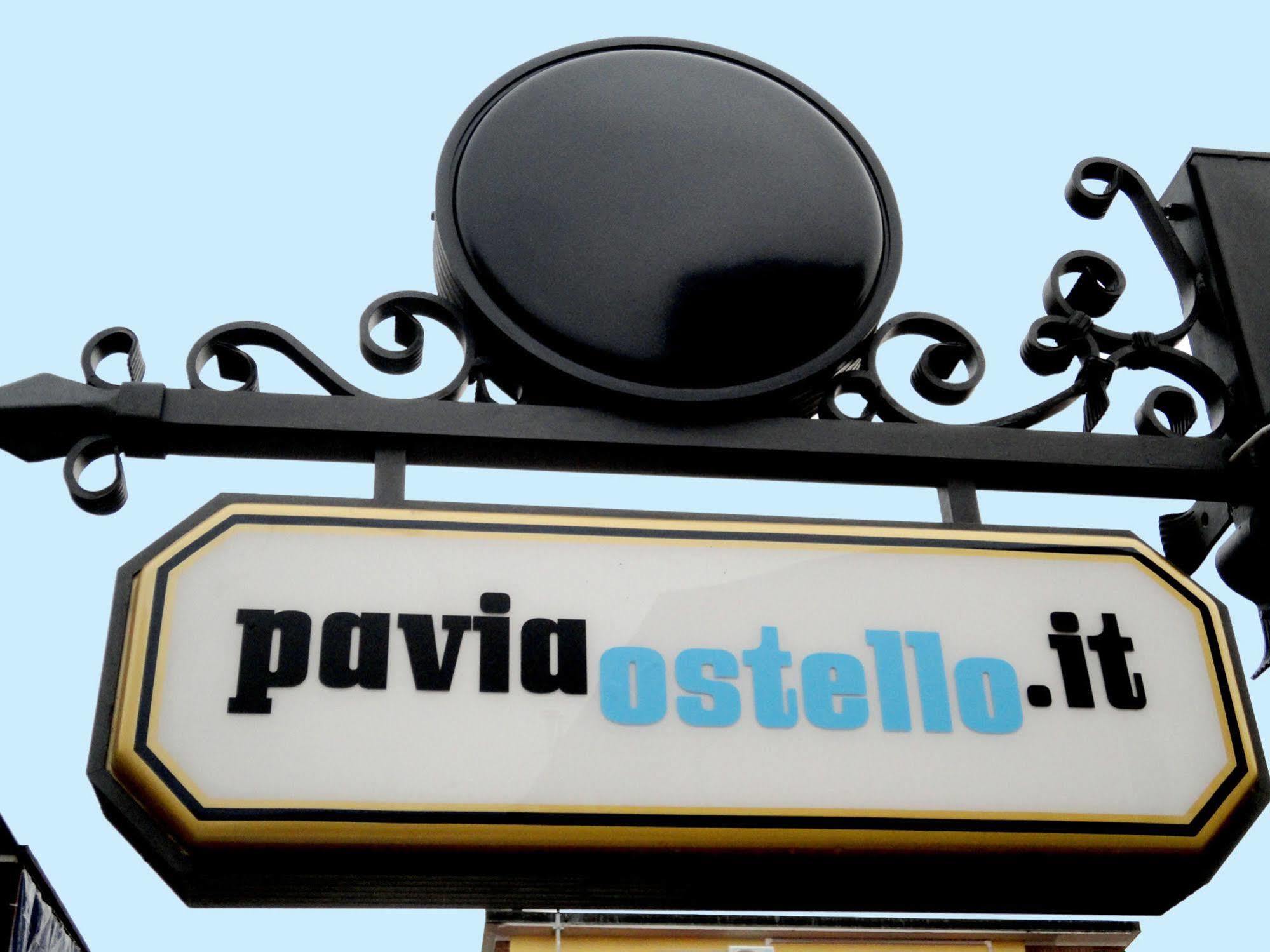 Pavia Ostello Bagian luar foto